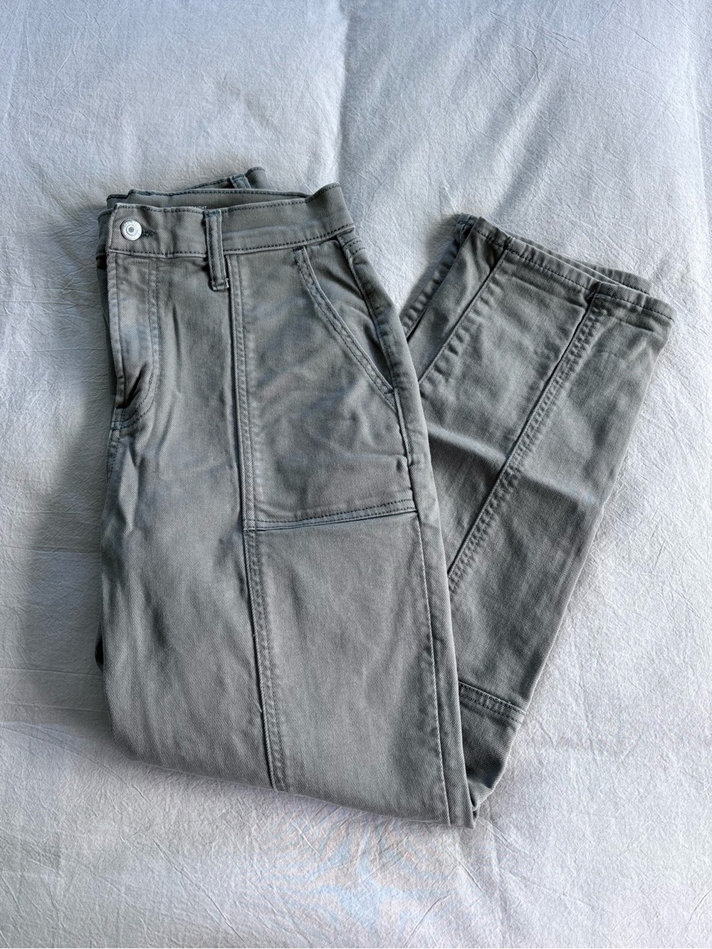 Old Navy High-rise Denim Utility Jean